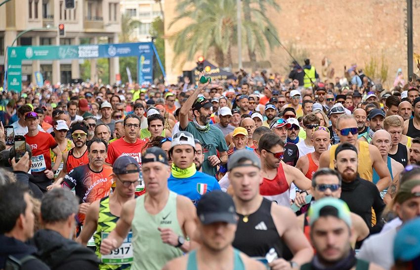 Colosal I Maraton Internacional Elche Alicante