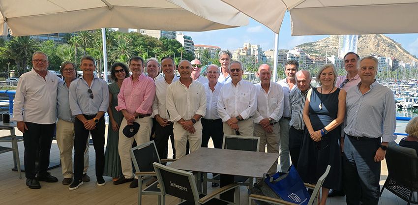 El Real Club de Regatas de Alicante y el Club Atlético Montemar refuerzan su vínculo institucional